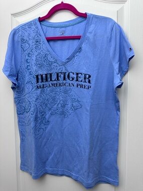 Tommy Hilfiger Light Blue V-Neck Paisley Logo Tee